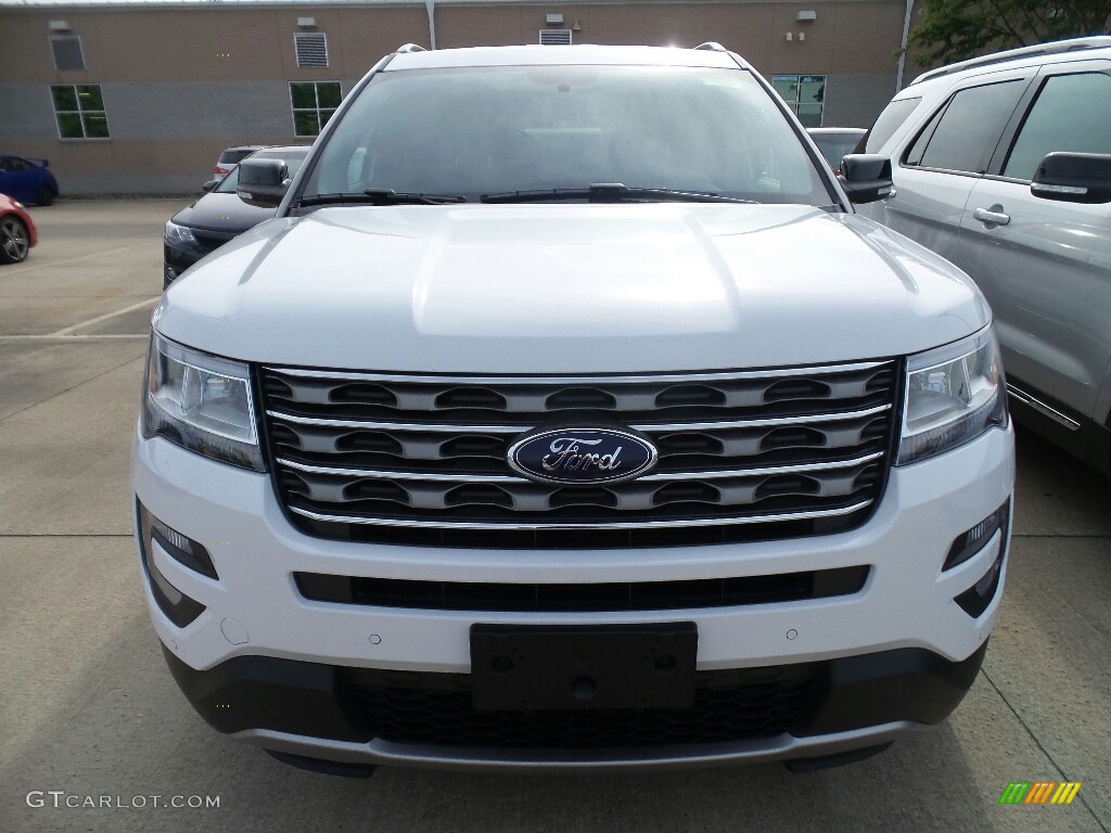 2017 Explorer XLT 4WD - Oxford White / Ebony Black photo #2