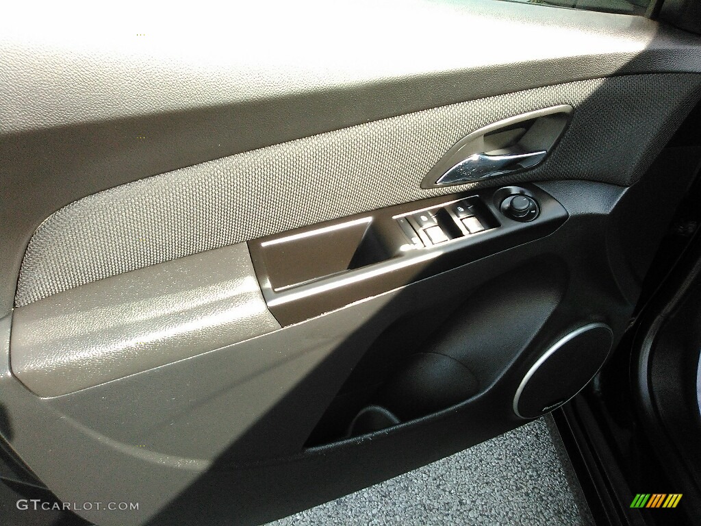 2014 Cruze Diesel - Black Granite Metallic / Jet Black photo #5