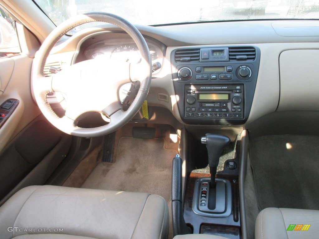 2001 Accord EX V6 Sedan - Naples Gold Metallic / Ivory photo #11