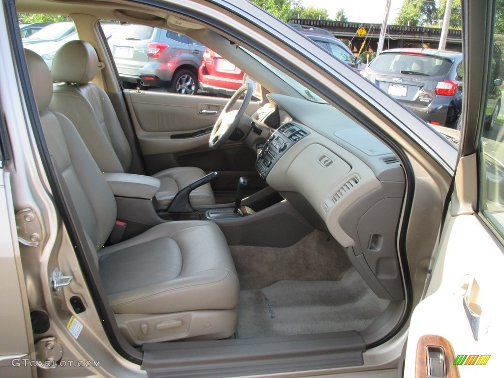 2001 Accord EX V6 Sedan - Naples Gold Metallic / Ivory photo #18