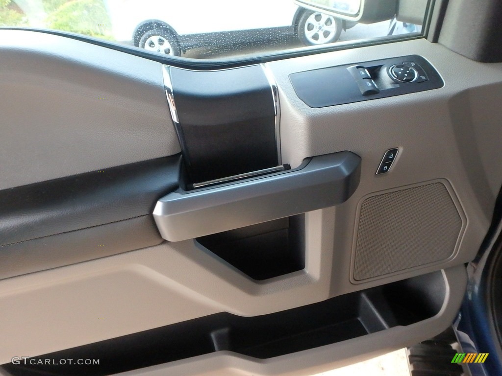 2017 F150 XLT Regular Cab 4x4 - Blue Jeans / Earth Gray photo #19