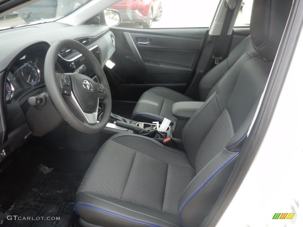 2018 Corolla SE - Super White / Black photo #3