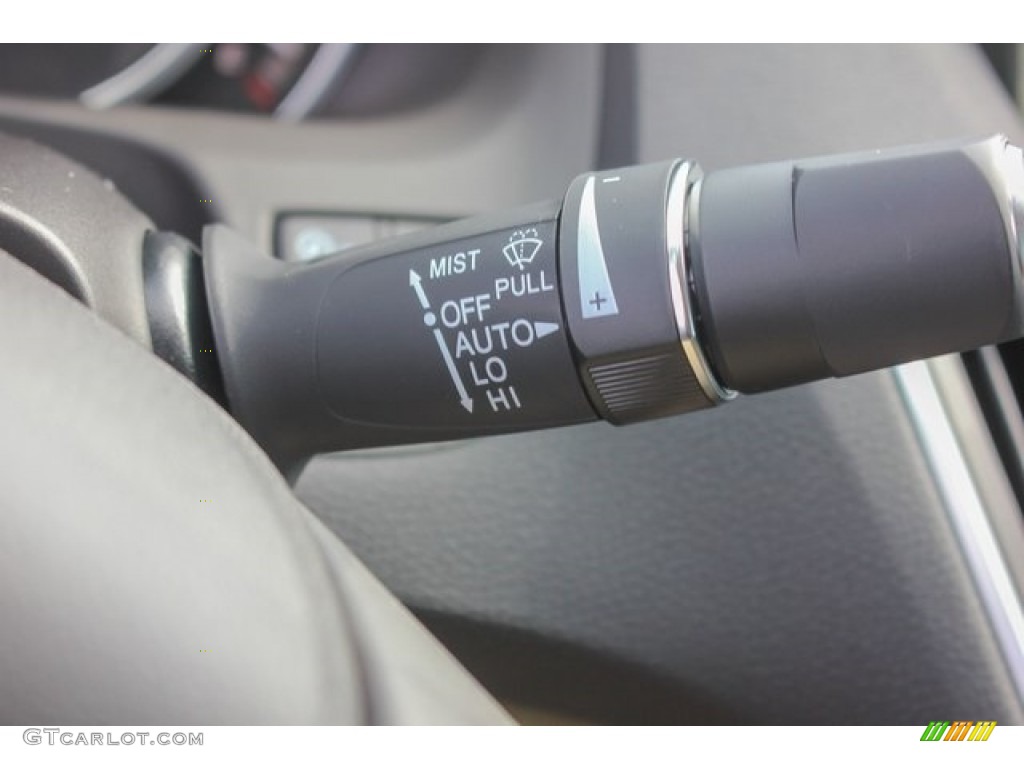 2018 Acura TLX V6 SH-AWD Technology Sedan Controls Photo #122703837
