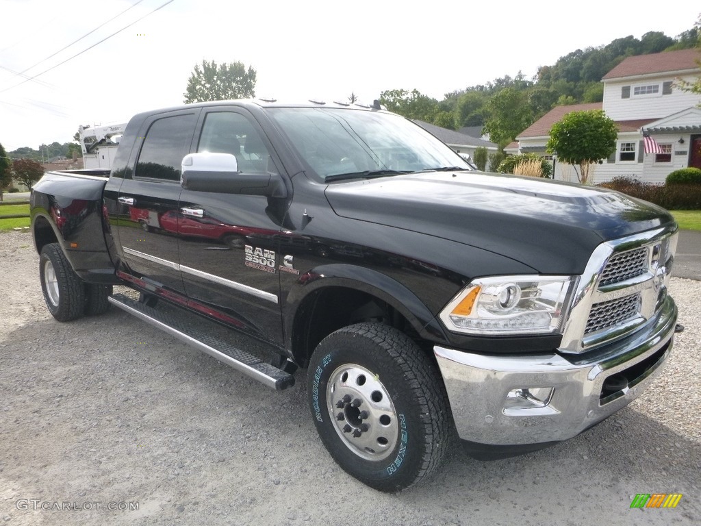 Brilliant Black Crystal Pearl 2018 Ram 3500 Laramie Mega Cab 4x4 Dual Rear Wheel Exterior Photo #122704486