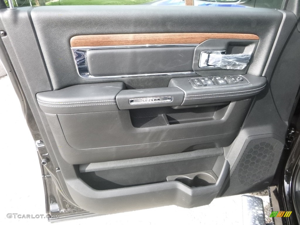 2018 Ram 3500 Laramie Mega Cab 4x4 Dual Rear Wheel Door Panel Photos
