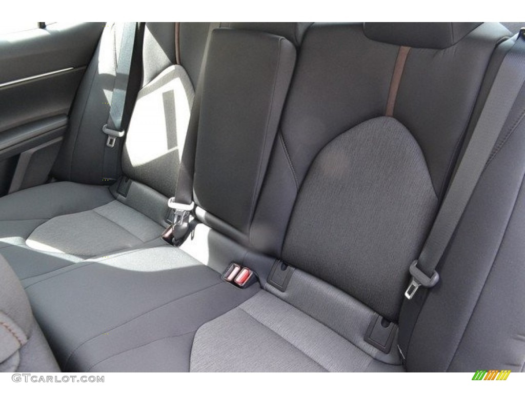 2018 Camry LE - Ruby Flare Pearl / Black photo #7