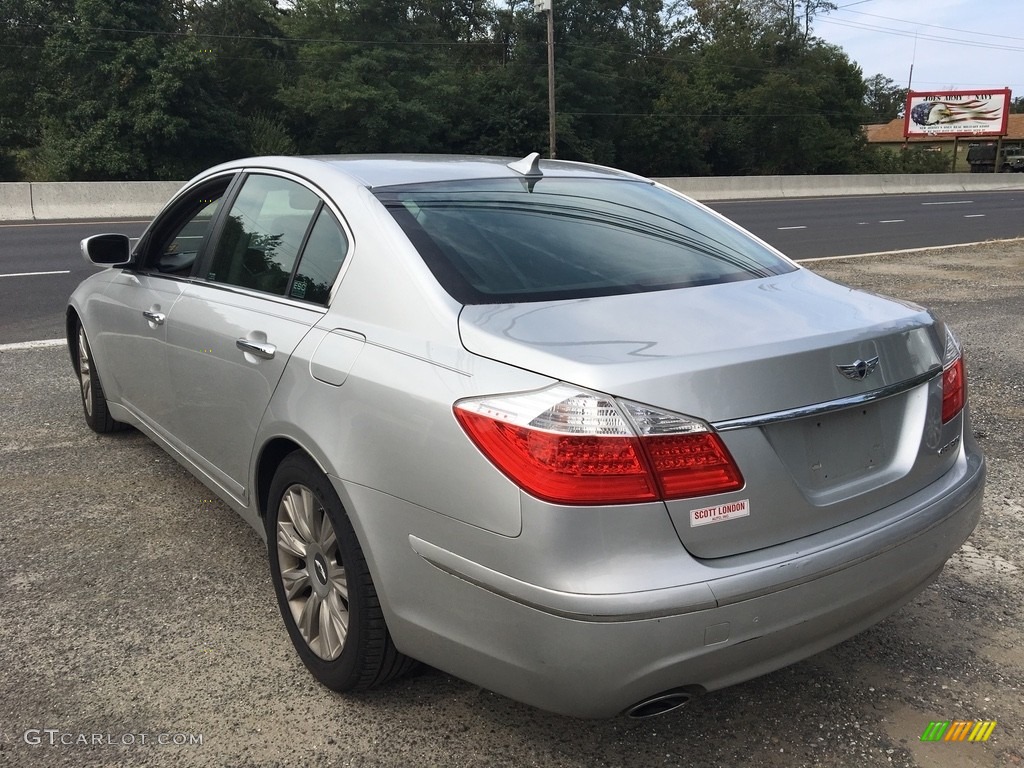 2009 Genesis 3.8 Sedan - Platinum Metallic / Black photo #5