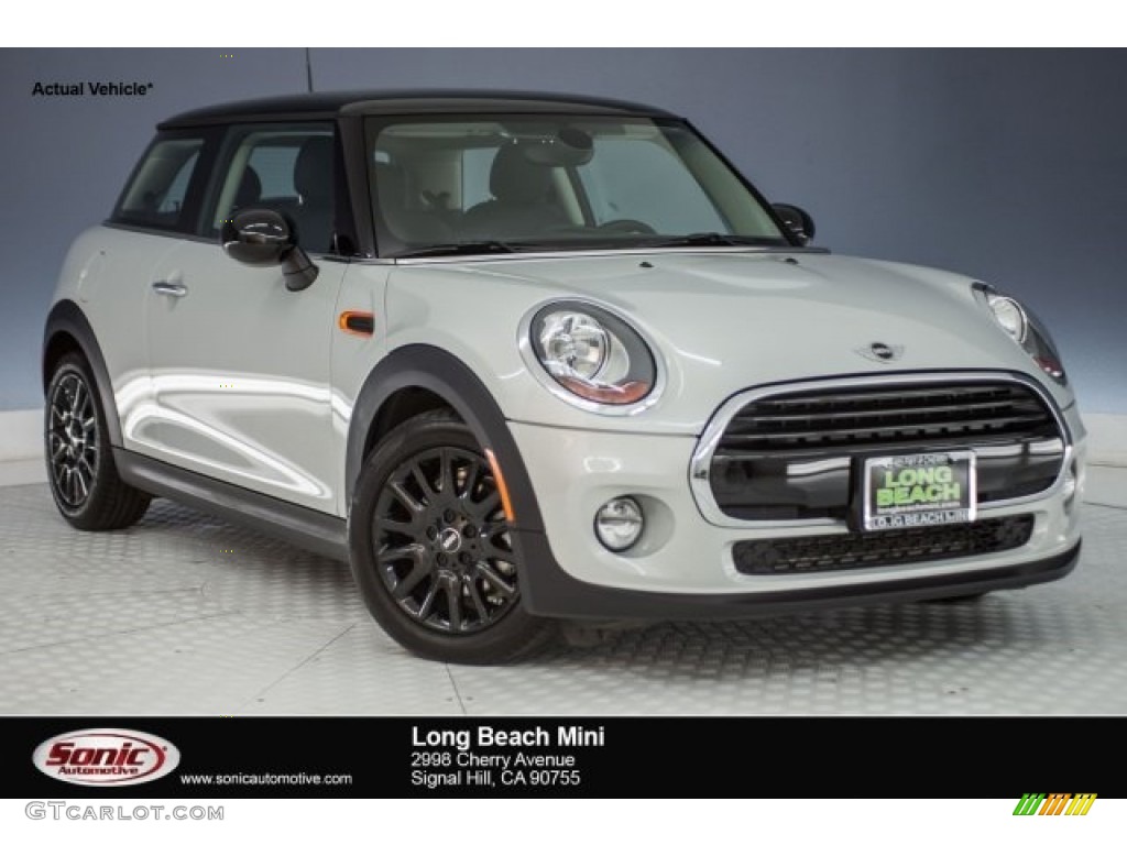 2017 White Silver Metallic Mini Hardtop Cooper 2 Door 122704127