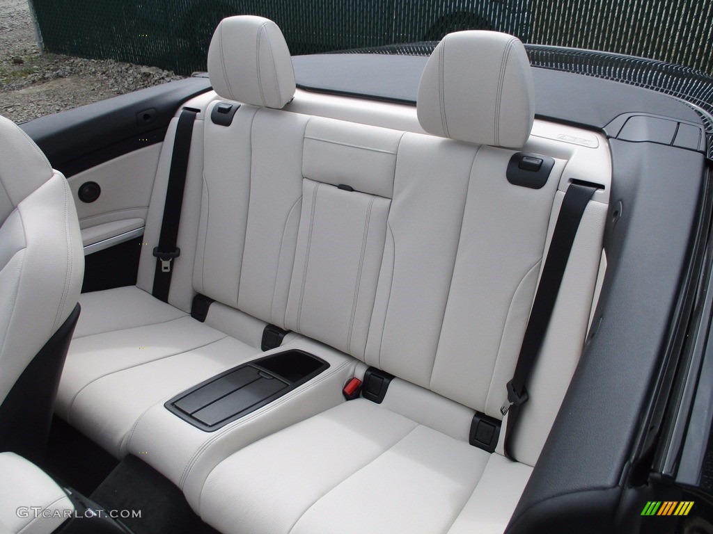 2018 BMW 4 Series 440i xDrive Convertible Rear Seat Photo #122708741