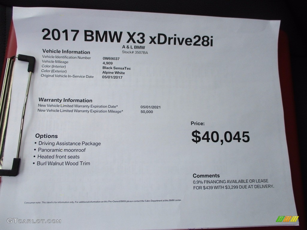 2017 X3 xDrive28i - Alpine White / Black photo #11