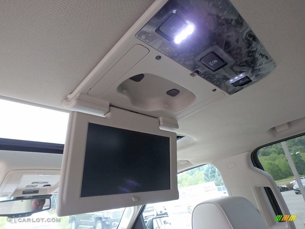2017 GMC Yukon XL Denali 4WD Entertainment System Photos