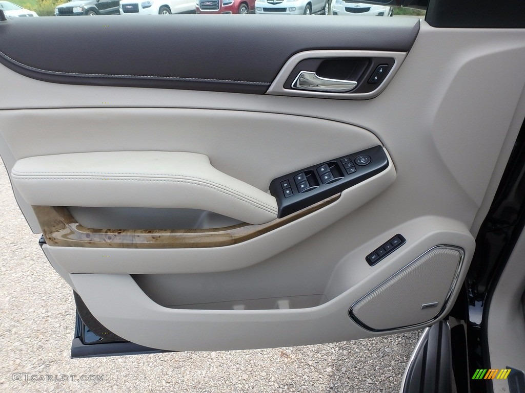 2017 GMC Yukon XL Denali 4WD Door Panel Photos
