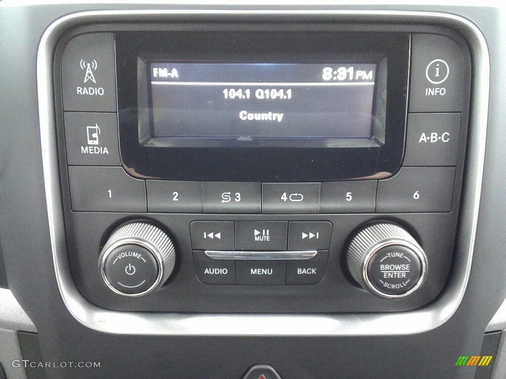2018 Ram 5500 Tradesman Regular Cab Chassis Controls Photo #122715818