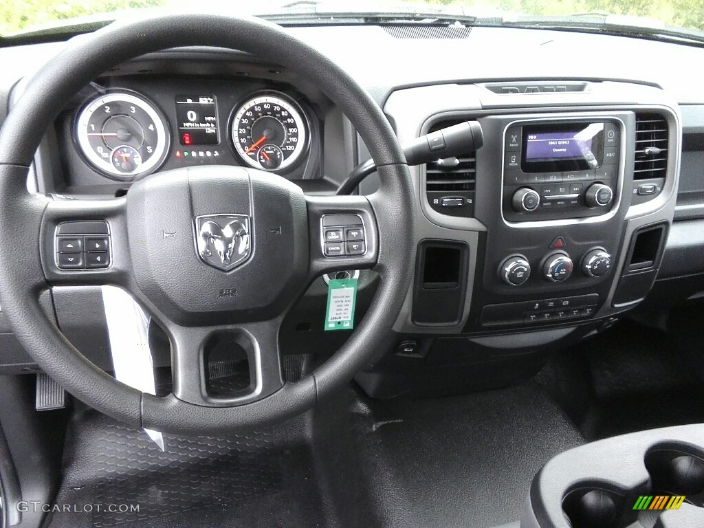 2018 Ram 5500 Tradesman Regular Cab Chassis Controls Photo #122715926