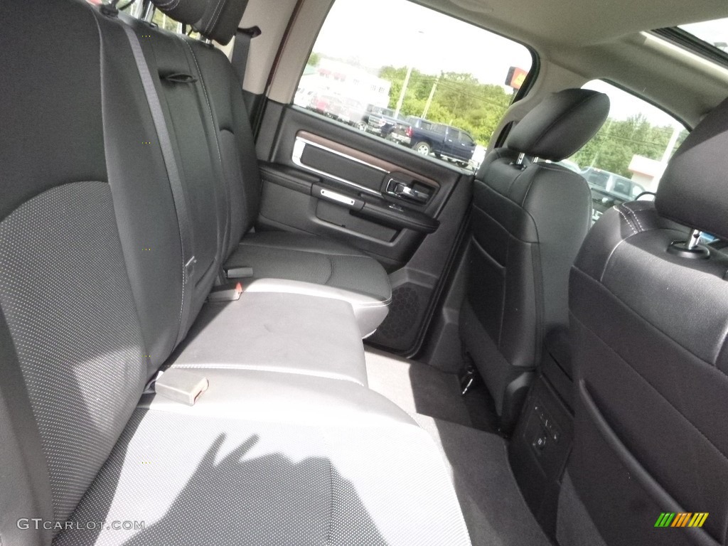 2017 3500 Laramie Crew Cab 4x4 - Delmonico Red Pearl / Black photo #13