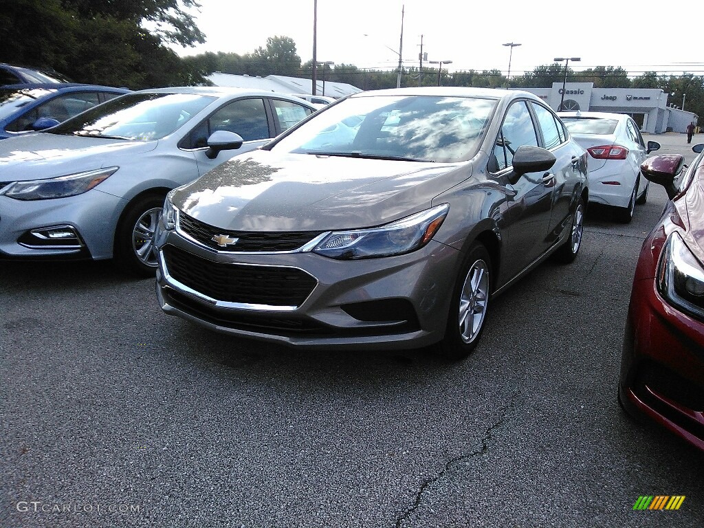 2018 Cruze LT - Pepperdust Metallic / Jet Black photo #1