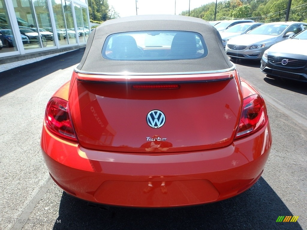 2016 Beetle 1.8T S - Habanero Orange Metallic / Black photo #4