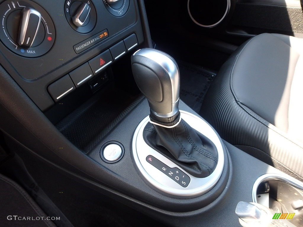 2016 Beetle 1.8T S - Habanero Orange Metallic / Black photo #18