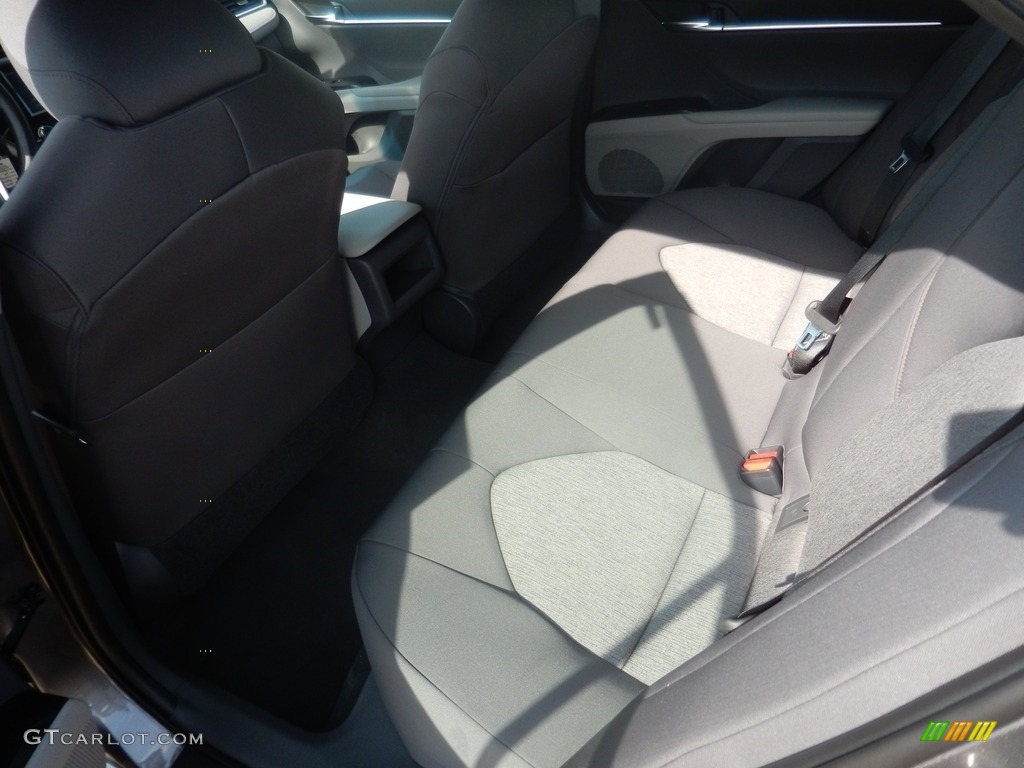 2018 Camry LE - Predawn Gray Mica / Ash photo #5