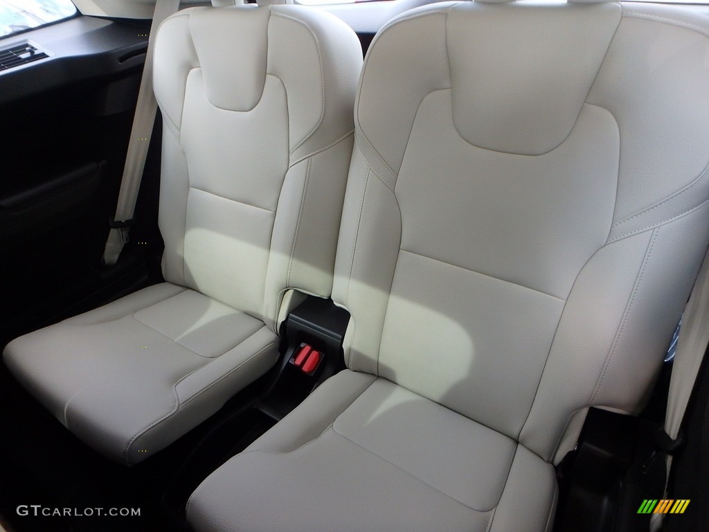 2018 XC90 T6 AWD Momentum - Pine Grey Metallic / Blonde photo #9
