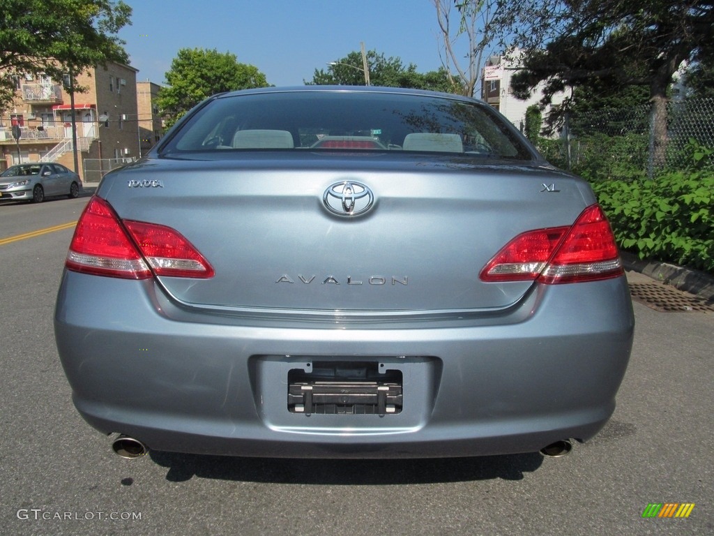 2007 Avalon XL - Blue Mirage Metallic / Graphite photo #17