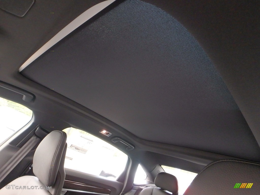 2018 Volvo S90 T5 AWD Momentum Sunroof Photo #122727764
