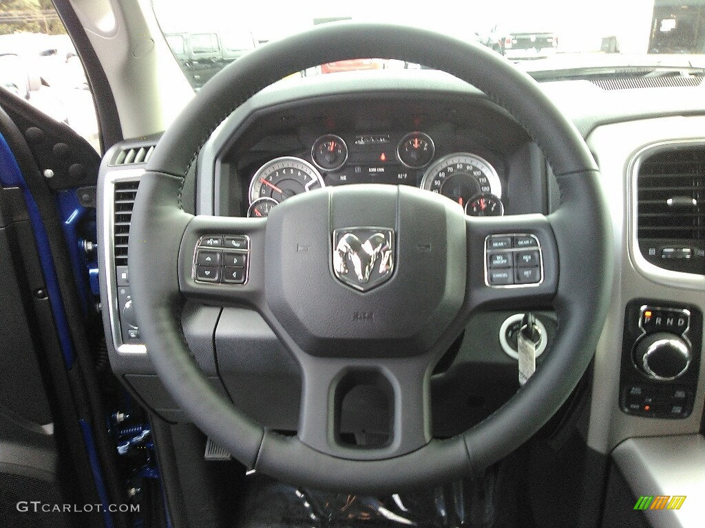 2018 1500 Big Horn Crew Cab 4x4 - Blue Streak Pearl / Black/Diesel Gray photo #9