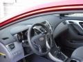 Red - Elantra SE Photo No. 10