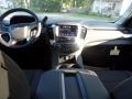 Pepperdust Metallic - Suburban LS 4WD Photo No. 36