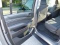 Pepperdust Metallic - Suburban LS 4WD Photo No. 38