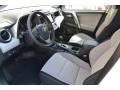 Super White - RAV4 XLE Photo No. 5