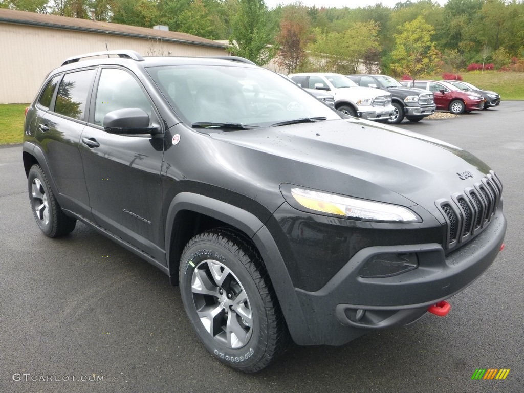 Diamond Black Crystal Pearl 2018 Jeep Cherokee Trailhawk 4x4 Exterior Photo #122743157