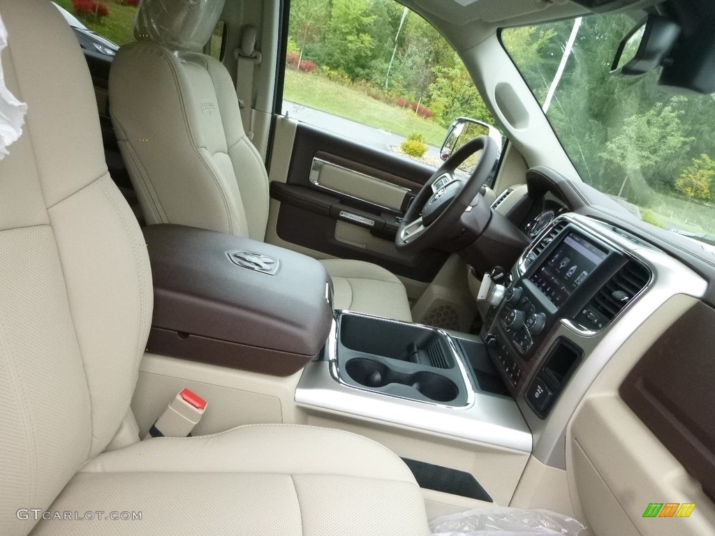 2018 1500 Laramie Crew Cab 4x4 - Pearl White / Canyon Brown/Light Frost Beige photo #10