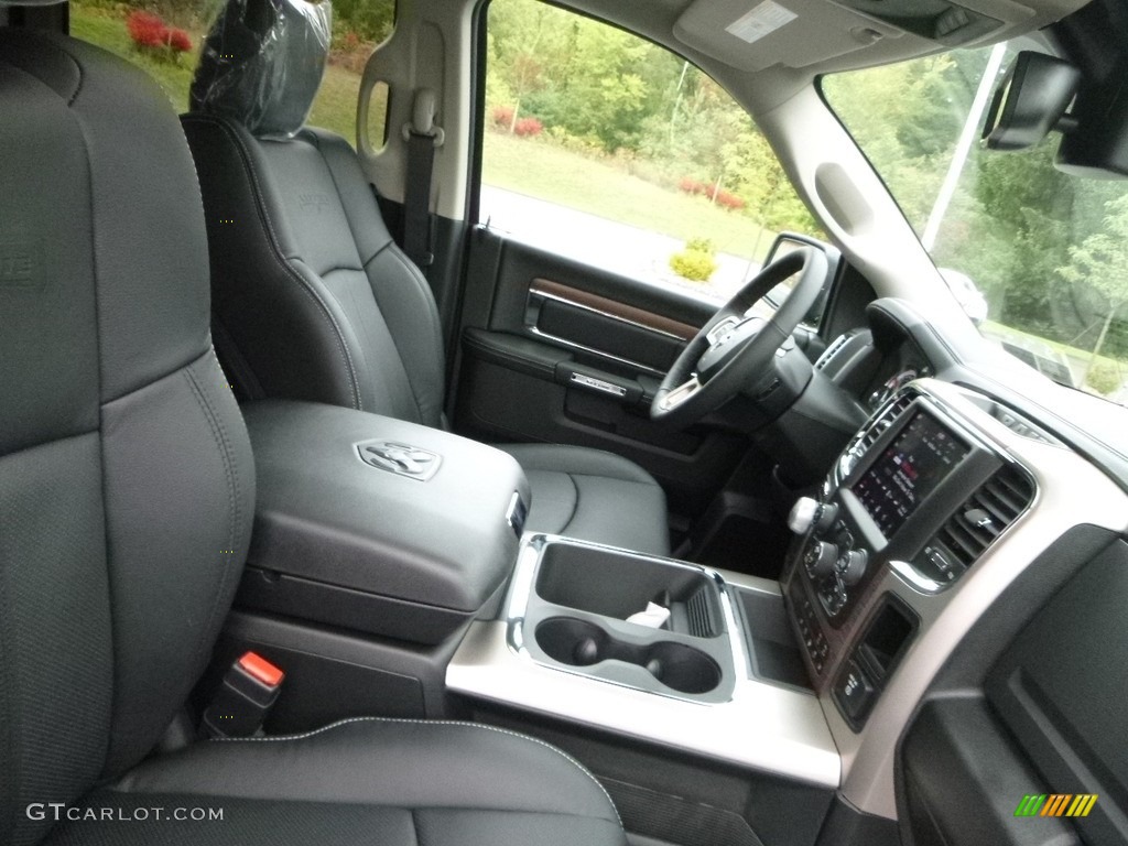 2018 1500 Laramie Crew Cab 4x4 - Brilliant Black Crystal Pearl / Black photo #10