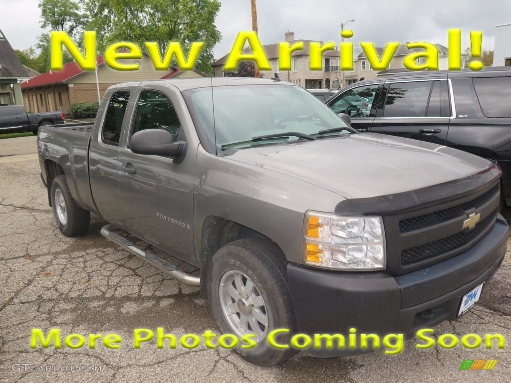 Graystone Metallic Chevrolet Silverado 1500