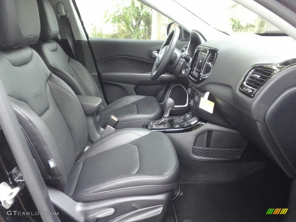 2018 Compass Limited 4x4 - Diamond Black Crystal Pearl / Black photo #14