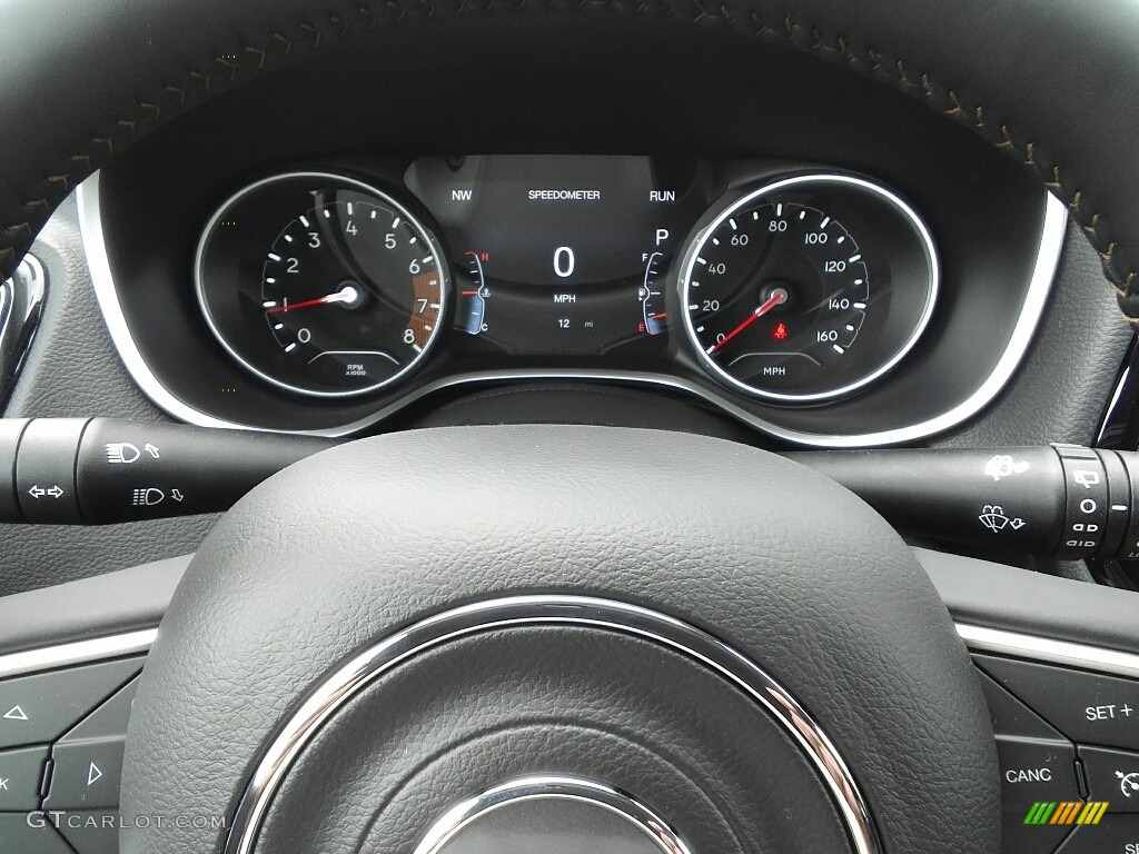 2018 Compass Limited 4x4 - Diamond Black Crystal Pearl / Black photo #19