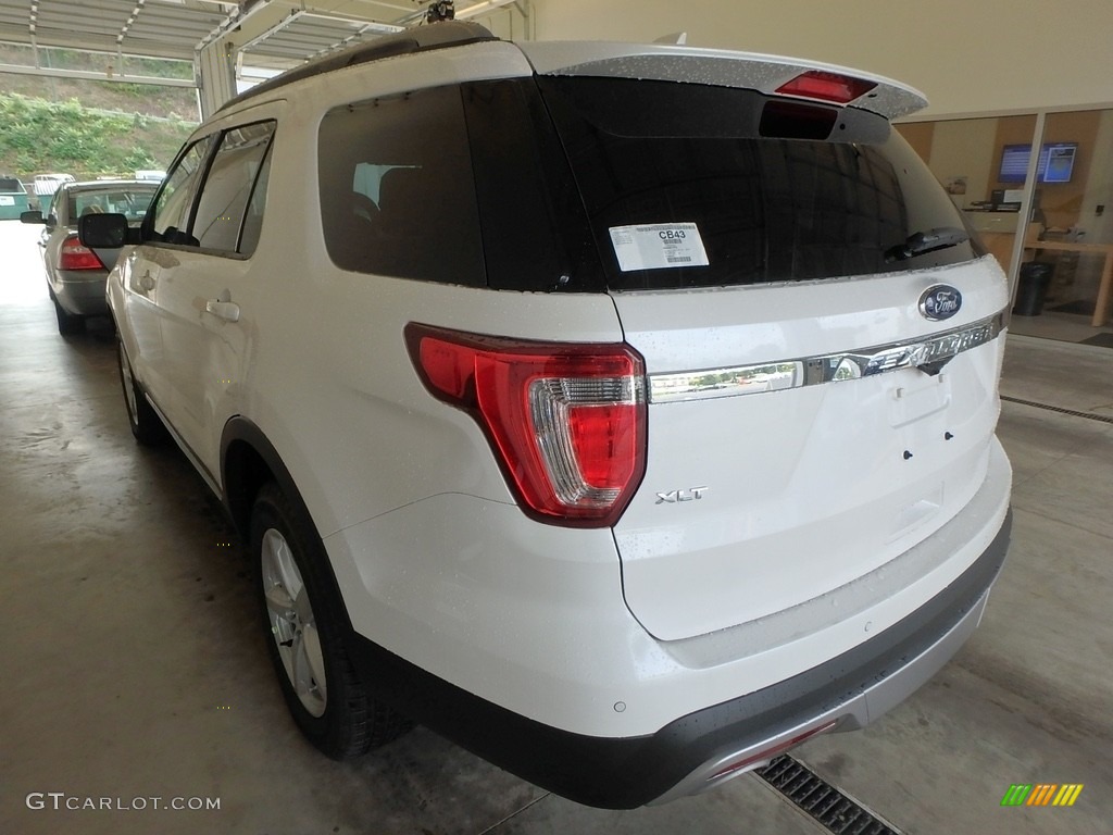 2017 Explorer XLT 4WD - White Platinum / Ebony Black photo #3