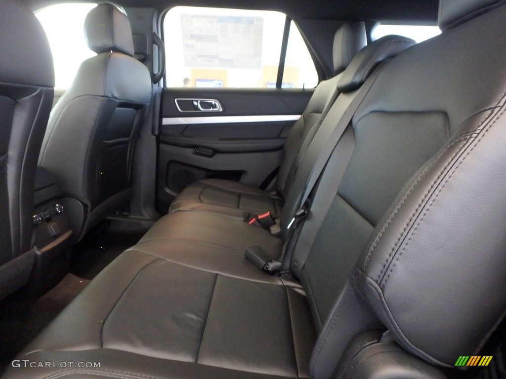 2017 Explorer XLT 4WD - White Platinum / Ebony Black photo #7
