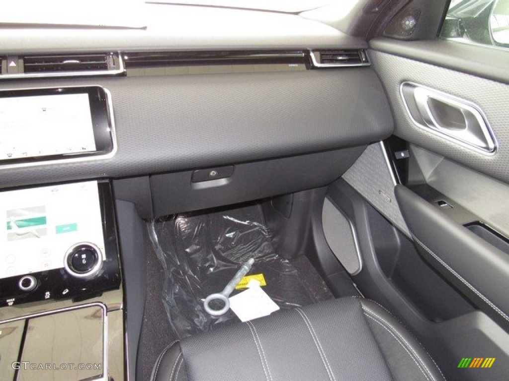 2018 Range Rover Velar R Dynamic SE - Yulong White Metallic / Ebony photo #14