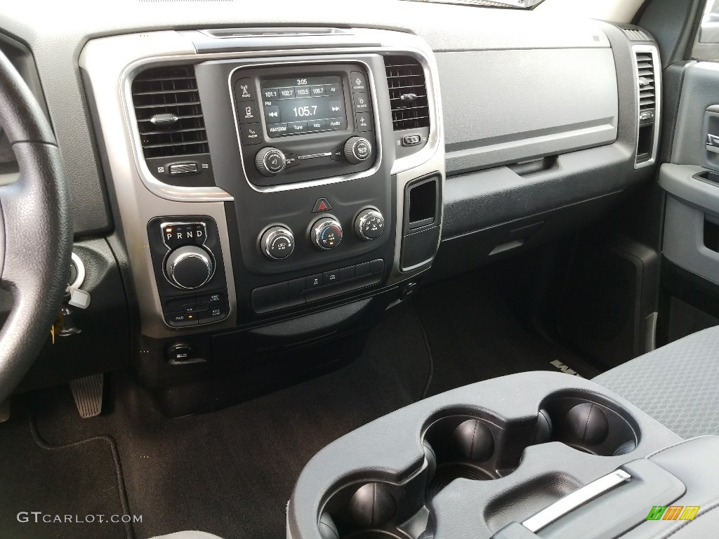 2017 1500 SLT Quad Cab 4x4 - Bright White / Black/Diesel Gray photo #15