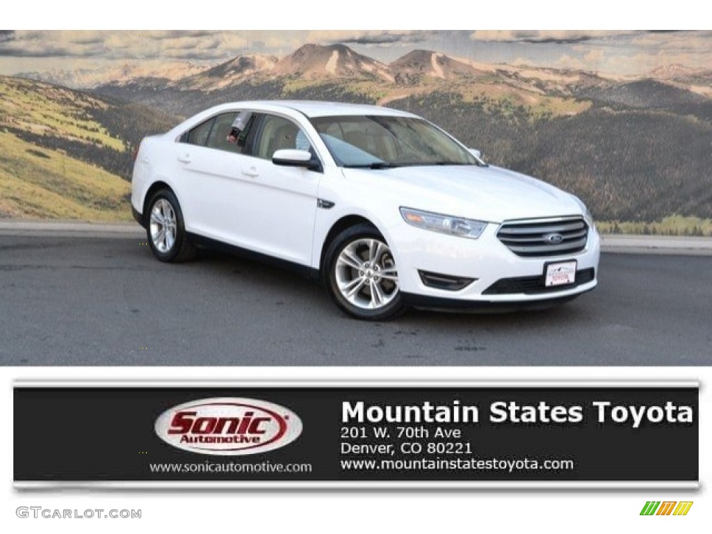 Oxford White Ford Taurus