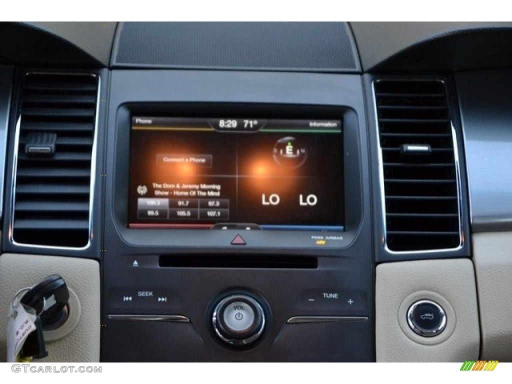 2013 Taurus SEL AWD - Oxford White / Dune photo #14