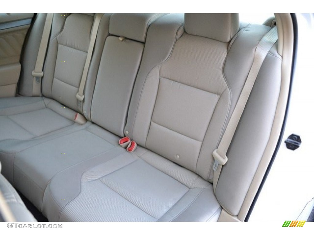 2013 Taurus SEL AWD - Oxford White / Dune photo #21