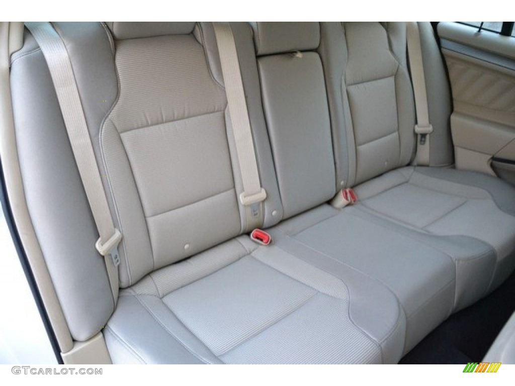 2013 Taurus SEL AWD - Oxford White / Dune photo #22