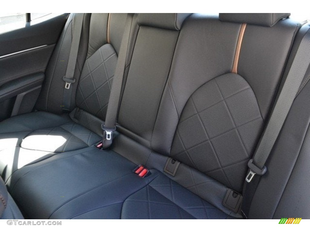 2018 Camry Hybrid XLE - Brownstone / Black photo #7