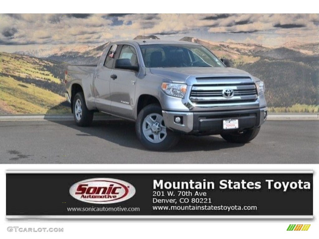 2017 Tundra SR5 Double Cab 4x4 - Silver Sky Metallic / Black photo #1