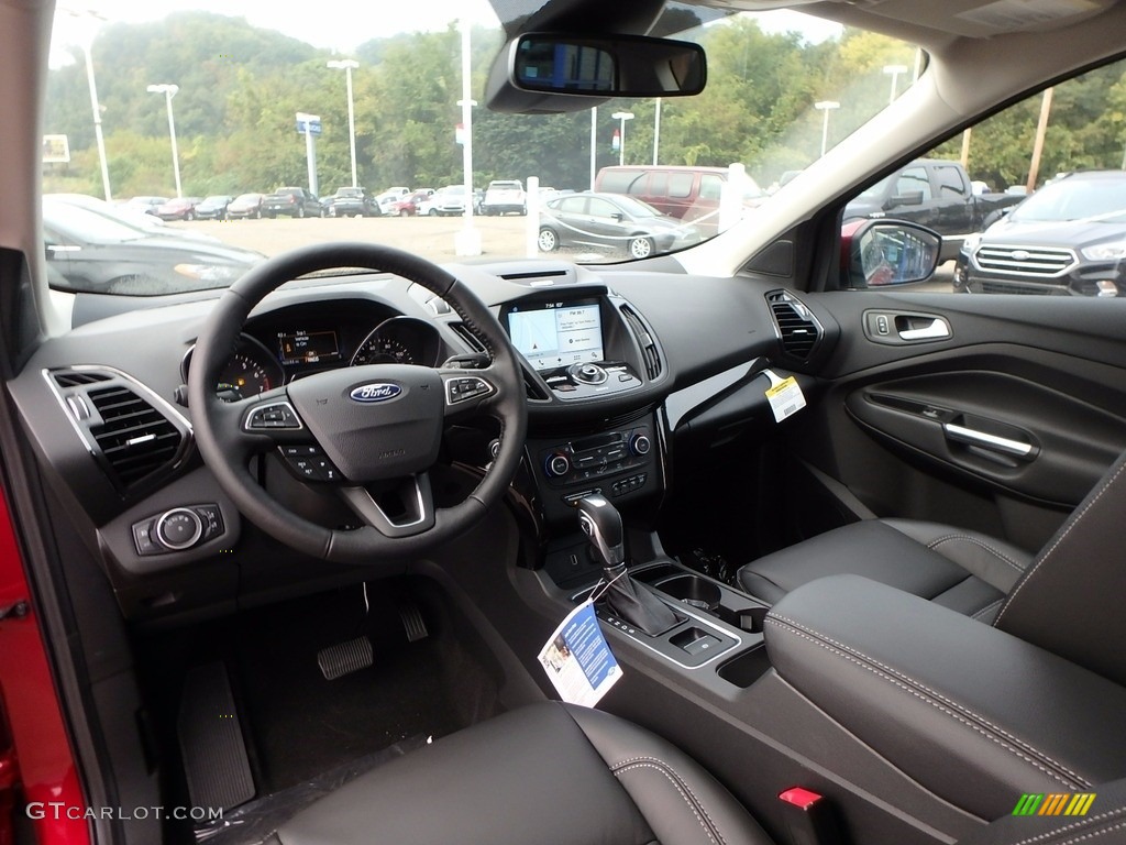 2018 Escape Titanium 4WD - Ruby Red / Charcoal Black photo #12