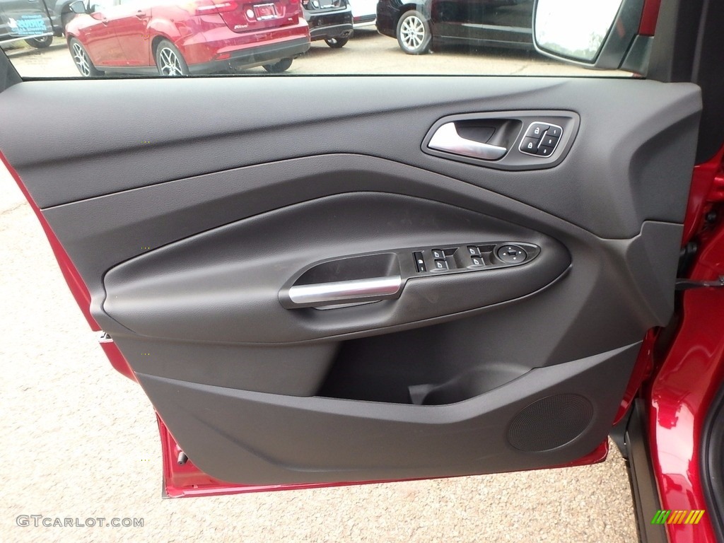 2018 Ford Escape Titanium 4WD Charcoal Black Door Panel Photo #122770133