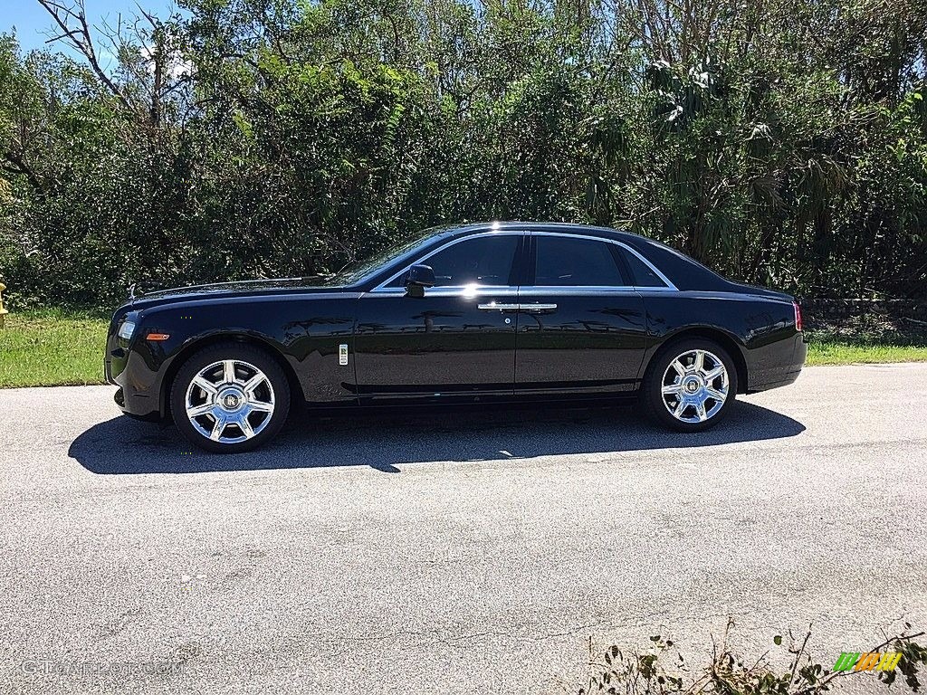 Diamond Black 2013 Rolls-Royce Ghost Standard Ghost Model Exterior Photo #122770190